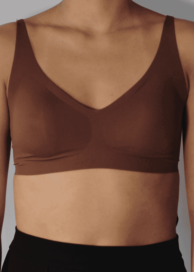Bra sin costuras 03: tiras ajustables y gafetes en espalda