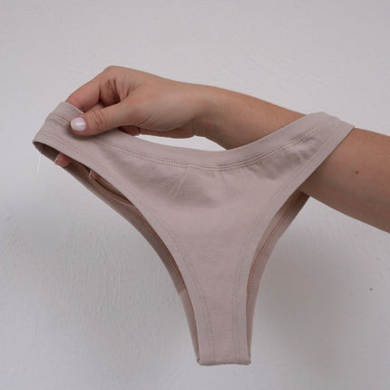 Panty básica semi hilo