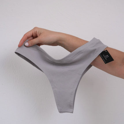 Panty básica semi hilo