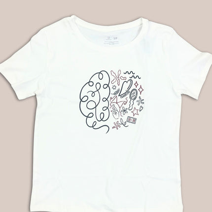 T-shirt: "Magic Brain"