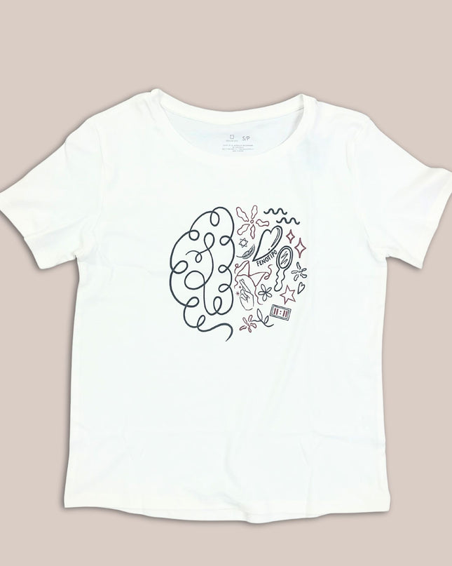 T-shirt: "Magic Brain"