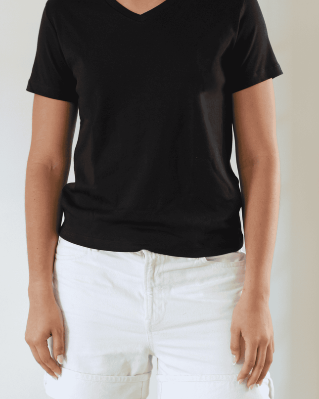 Basic t-shirt v-neck